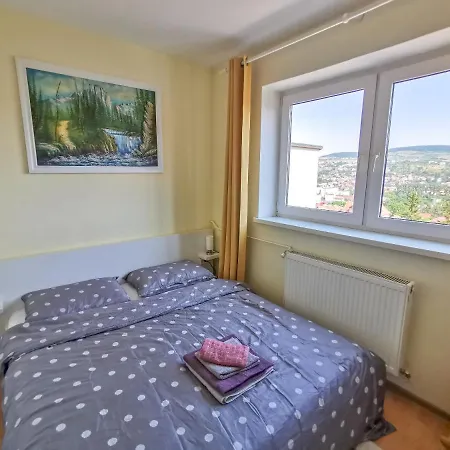 Apartamento Charming Modern Apartment, Minutes From Downtown *