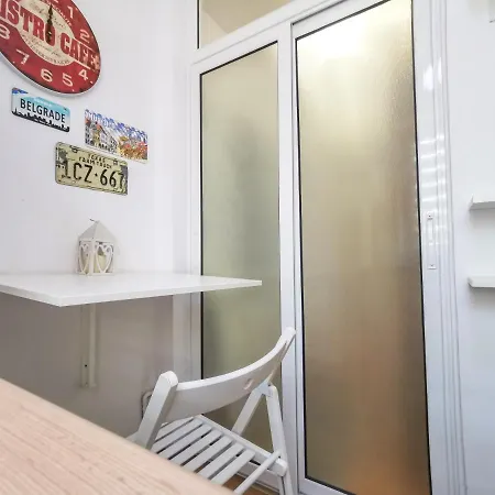 Apartamento Charming Modern Apartment, Minutes From Downtown Cluj-Napoca